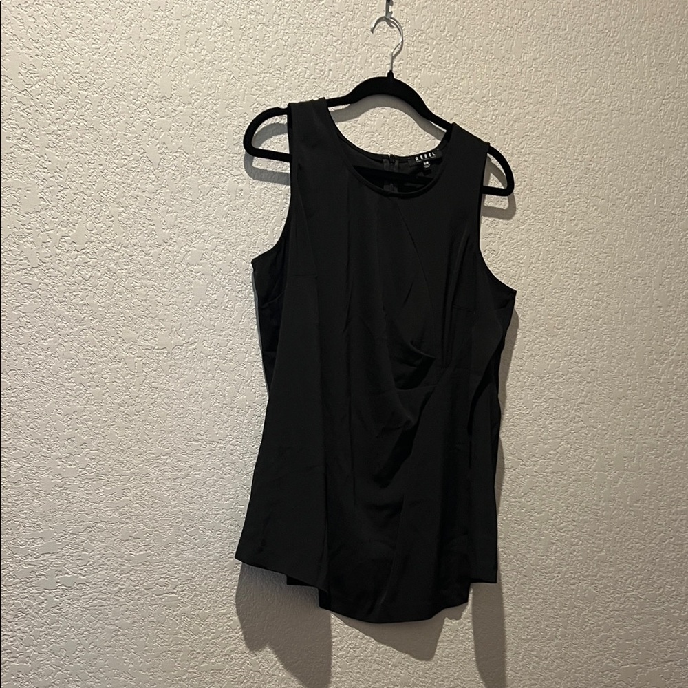 Rebel (Rebel Wilson x Angels) Black Sleeveless Dress Top - 16 W